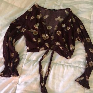 Floral Kendall & Kylie longsleeve crop top